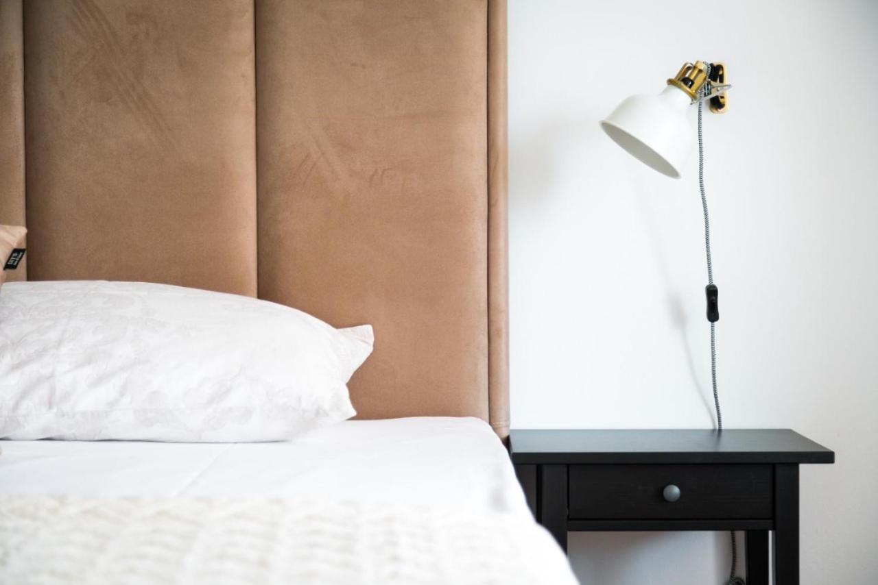 Apartman Regius White โตรกีร์ ห้อง รูปภาพ