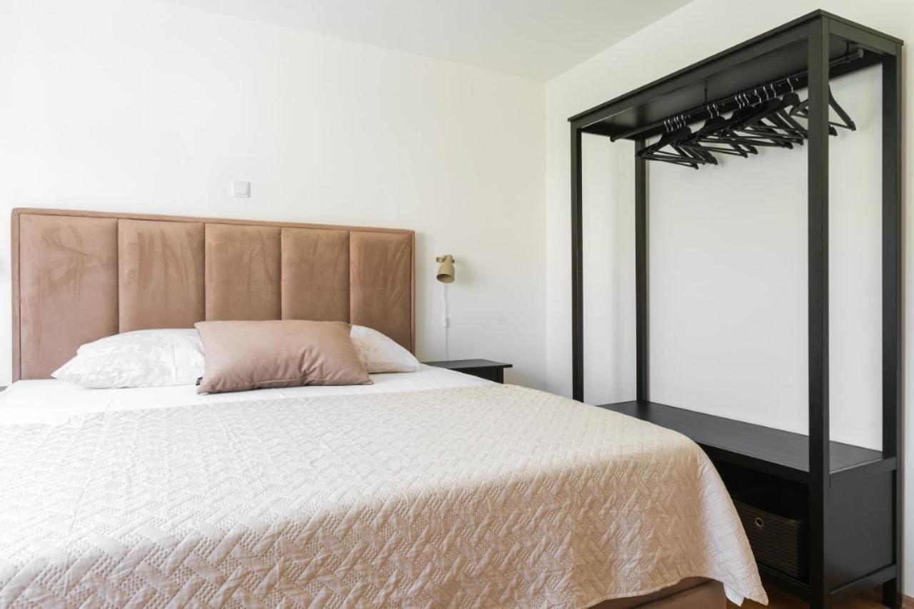 Apartman Regius White โตรกีร์ ห้อง รูปภาพ