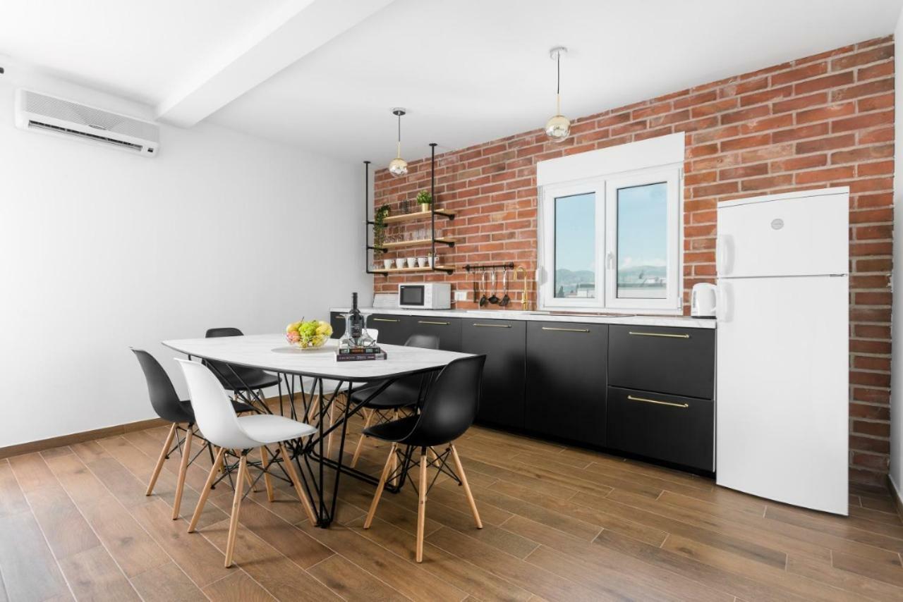 Apartman Regius White โตรกีร์ ห้อง รูปภาพ